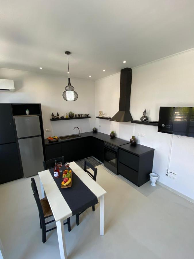 Artelie Apartment Kyparissia Zewnętrze zdjęcie